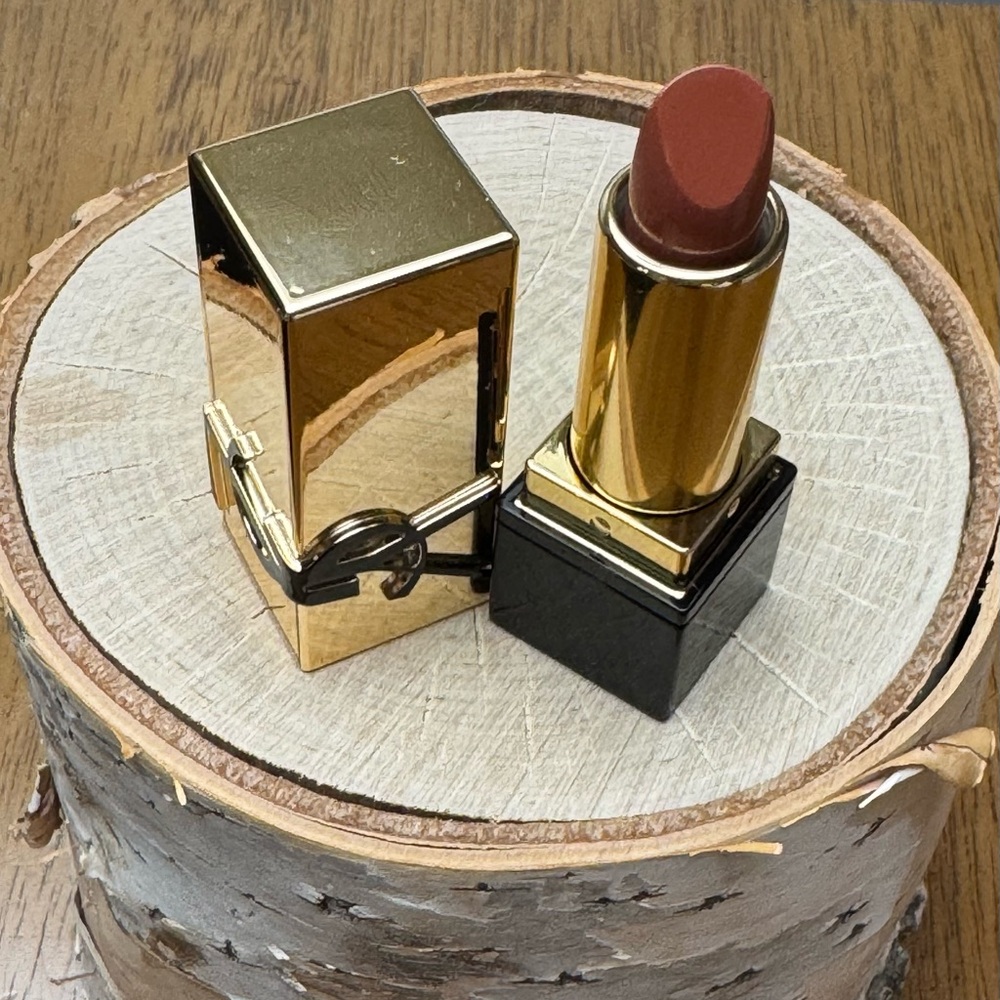 YSL Yves Saint Laurent Rouge Pur Couture Lipstick Travel Size - Nu Muse - Picture 10 of 12